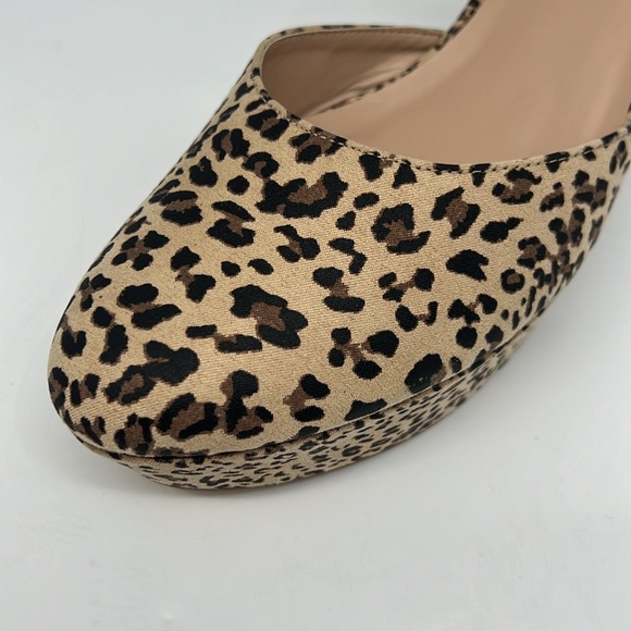 Journee Collection Roslynn Leopard Platform High Block Heel Ankle Strap 12M - Picture 10 of 15